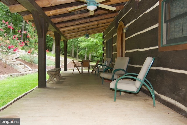 view of patio with ceiling fan