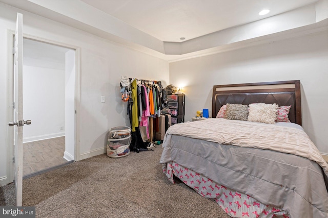 bedroom featuring carpet flooring