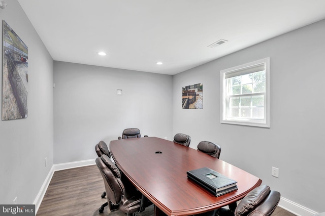 8504 Miramar Rd, Pasadena, MD 21122 - office area with baseboards, wood finished floors, and recessed lighting
