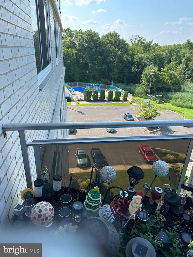 balcony with a pool