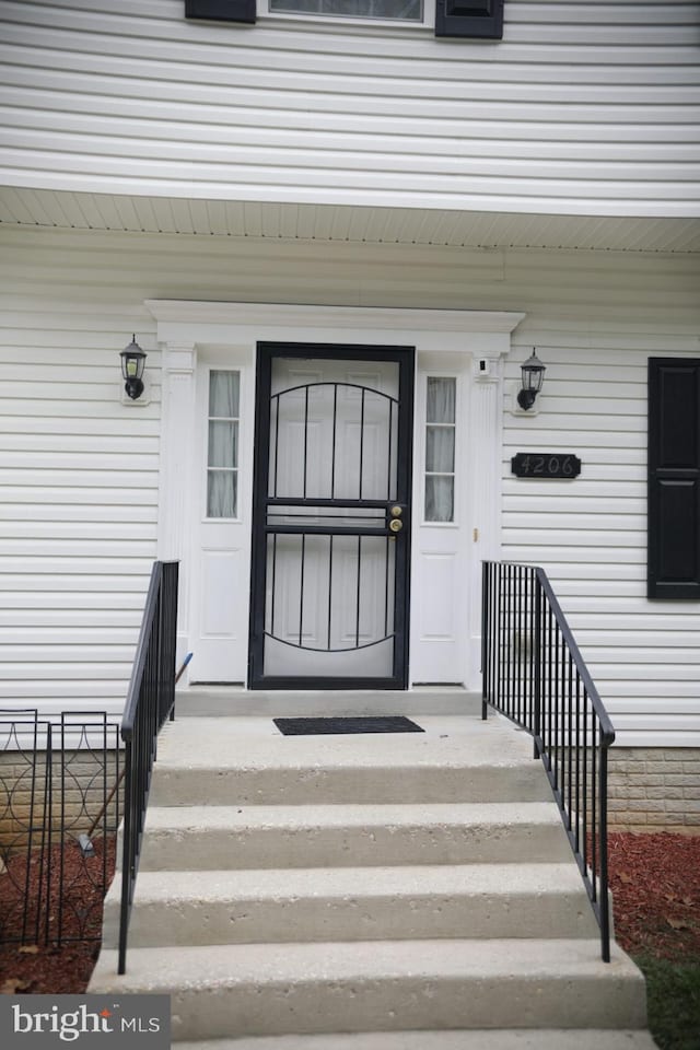 view of property entrance