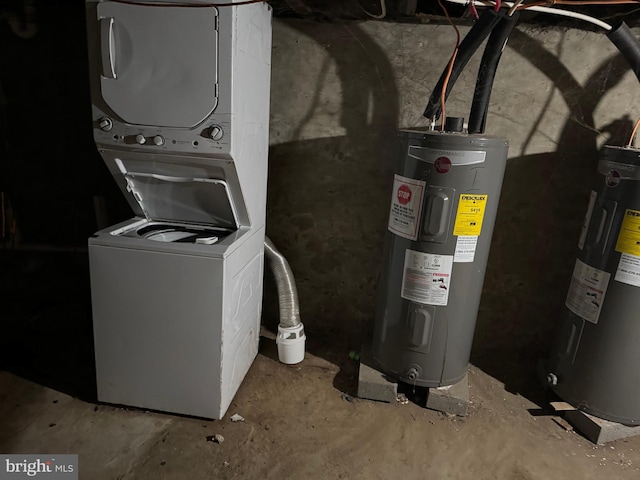 laundry area featuring electric water heater and stacked washing maching and dryer