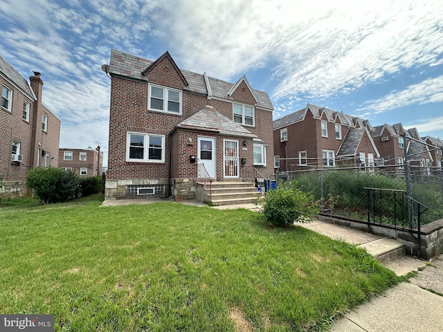 view of front facade with a front yard