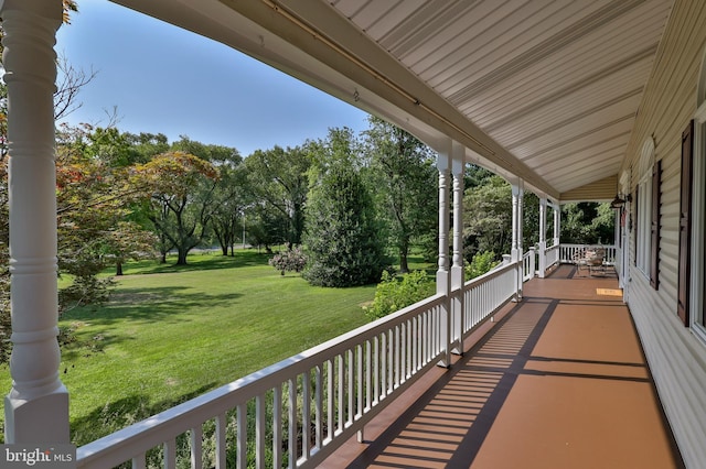 balcony with a porch