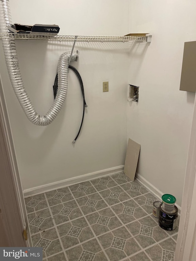 washroom with washer hookup