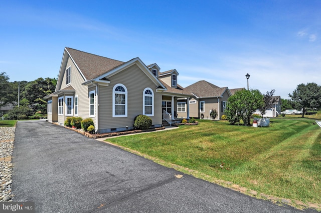 view of front of house with a front yard