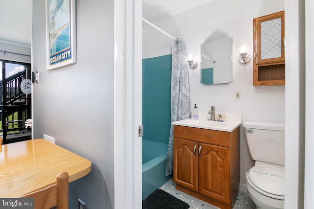 full bath with toilet, shower / bathtub combination with curtain, and vanity