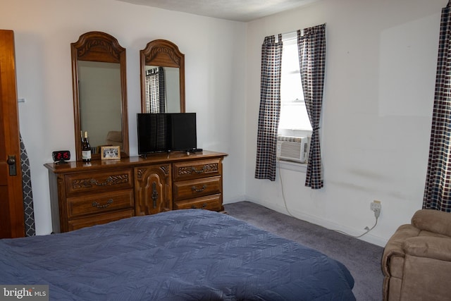 bedroom featuring carpet flooring