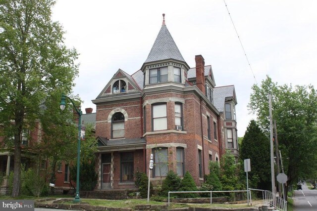 view of victorian house