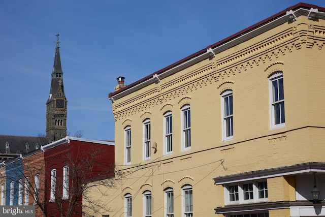 view of building exterior