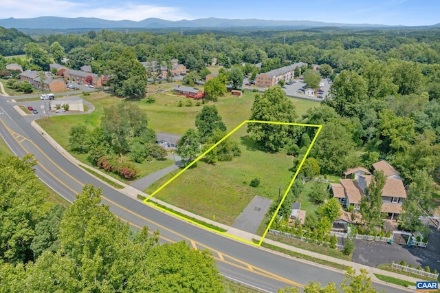 Listing photo 2 for 2535LOT25A Barracks Rd Unit 25-A, Charlottesville VA 22901