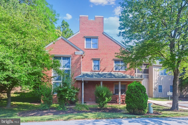 view of front of home with covered porch