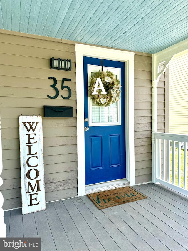 view of exterior entry