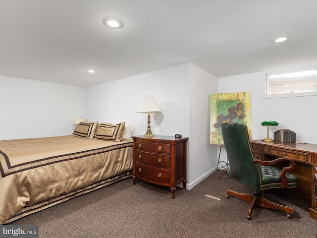 bedroom with carpet floors