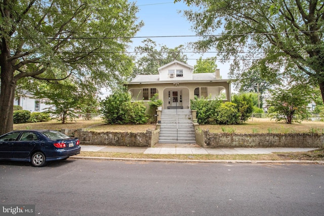 view of front of house featuring a porch