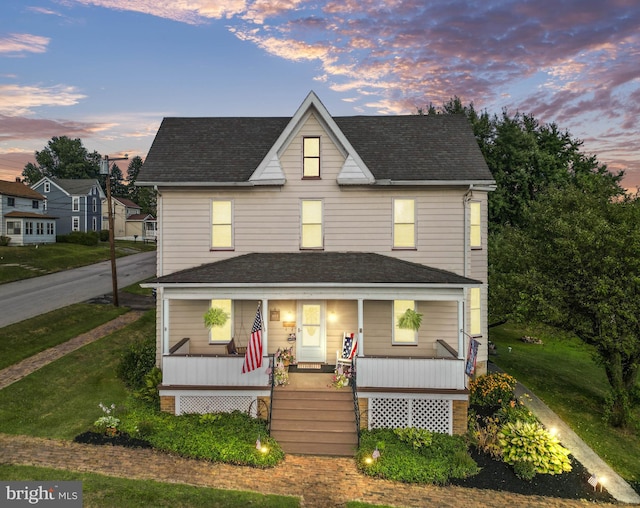 view of front of house featuring covered porch