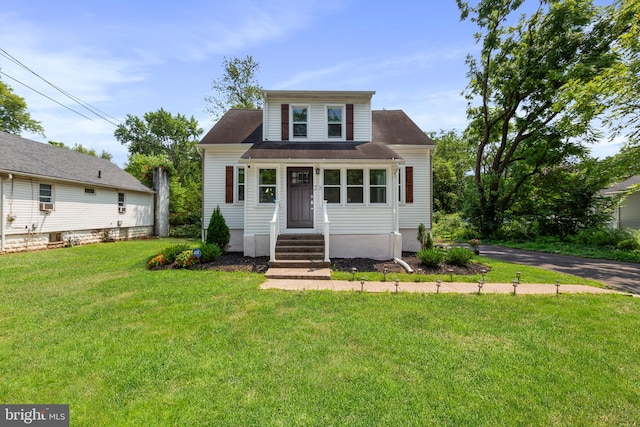 view of front of house with a front yard