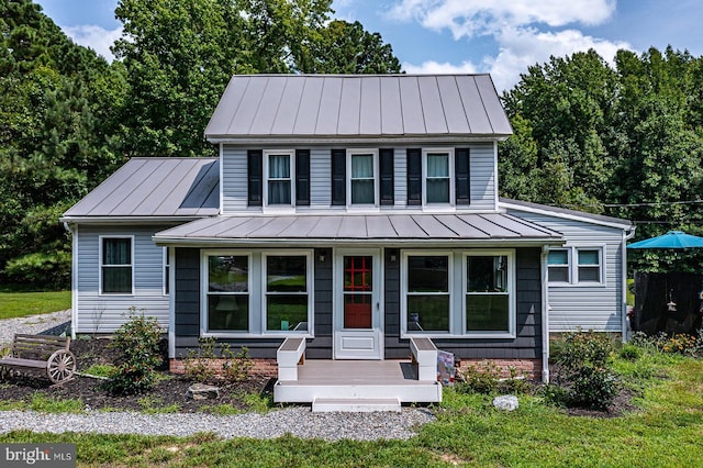 view of front of property