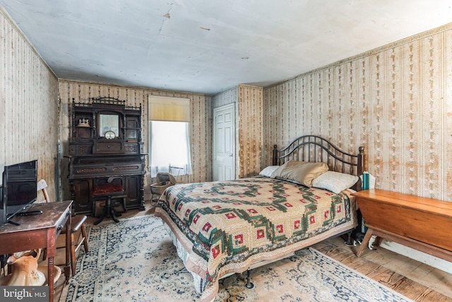 1757 Shadyside Rd, Downingtown, PA 19335 - bedroom featuring wallpapered walls and wood finished floors