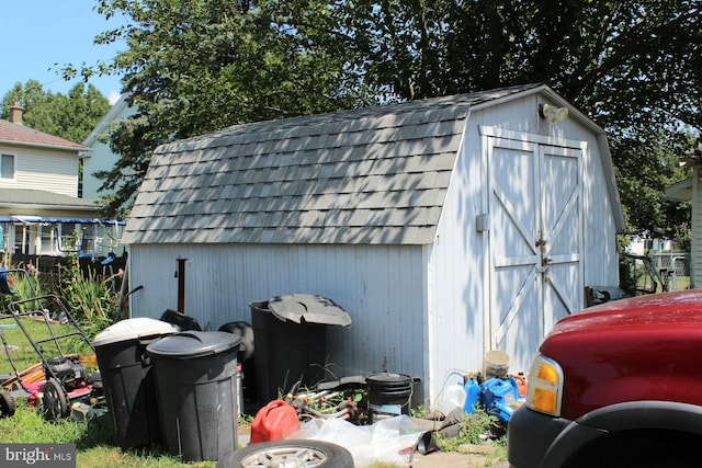 view of outbuilding