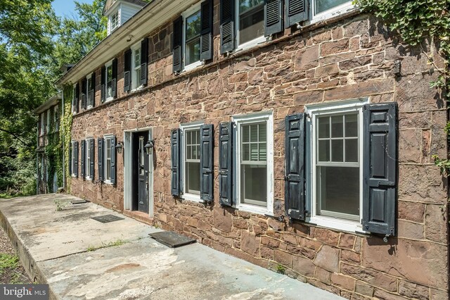 exterior space featuring a patio area