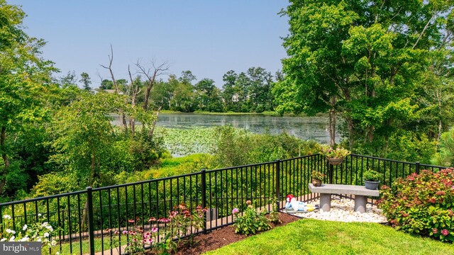 view of yard with a water view