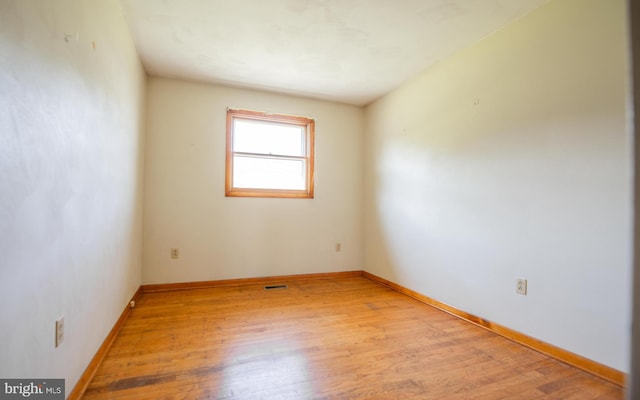 empty room featuring light hardwood / wood-style flooring