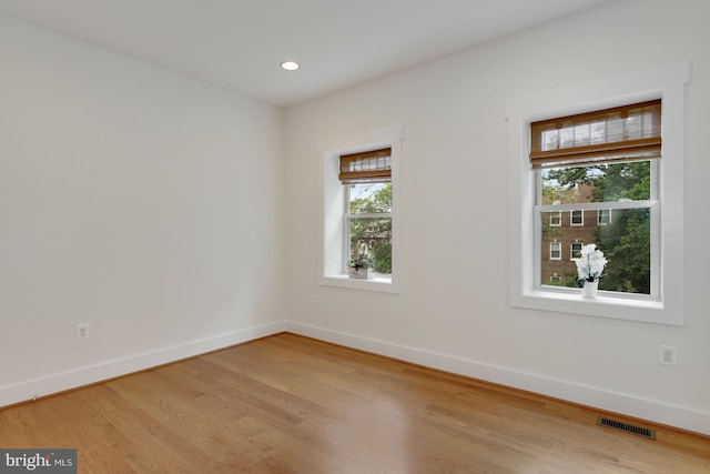 empty room featuring light hardwood / wood-style flooring