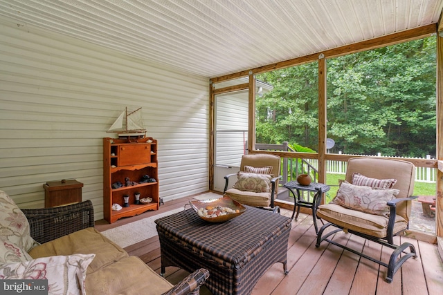 view of sunroom / solarium