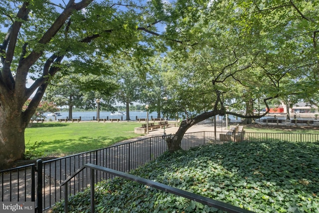 view of yard featuring a water view