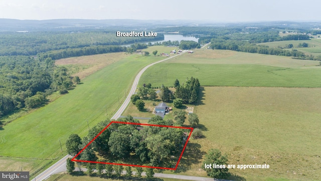 bird's eye view featuring a rural view