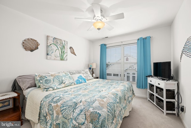 bedroom featuring carpet floors and ceiling fan