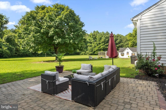 view of patio / terrace featuring an outdoor hangout area