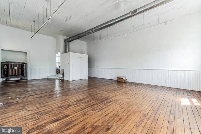 garage with wainscoting