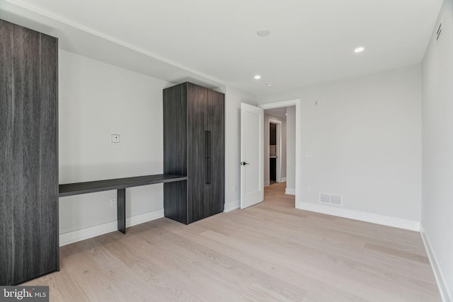 empty room featuring light hardwood / wood-style flooring