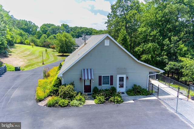 view of front of house