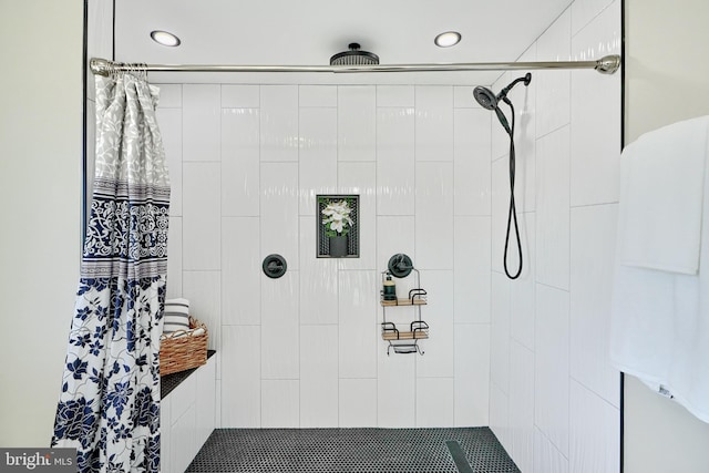 bathroom with curtained shower