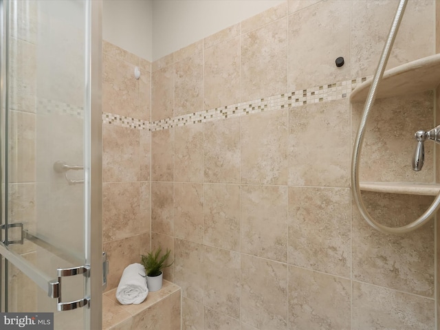 interior details with tiled shower