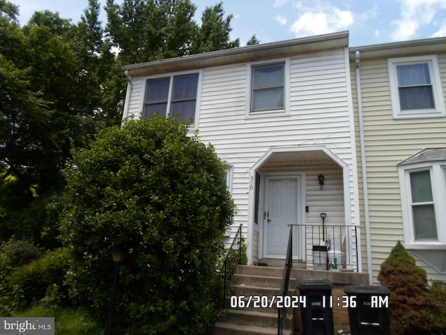 view of townhome / multi-family property