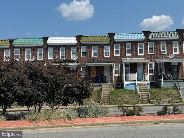 view of townhome / multi-family property