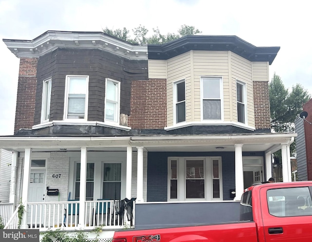 view of front of home with a porch