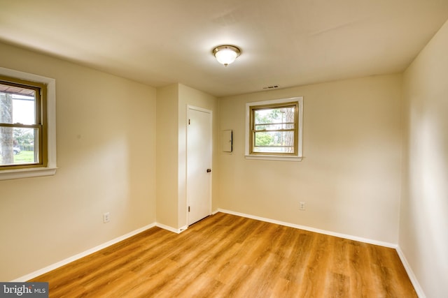 empty room featuring light hardwood / wood-style flooring