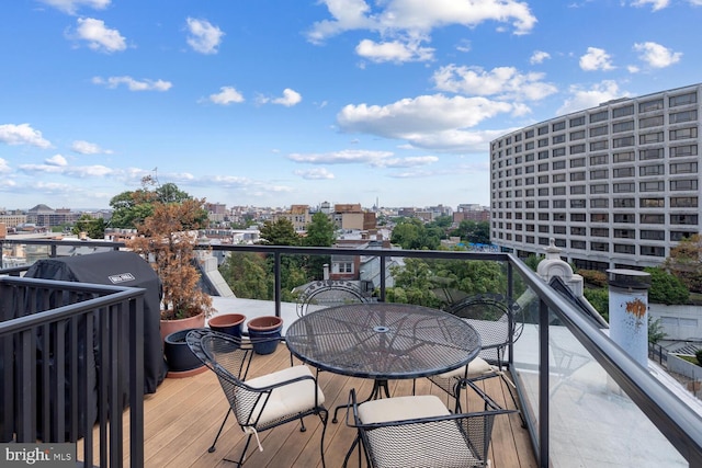 balcony featuring a city view