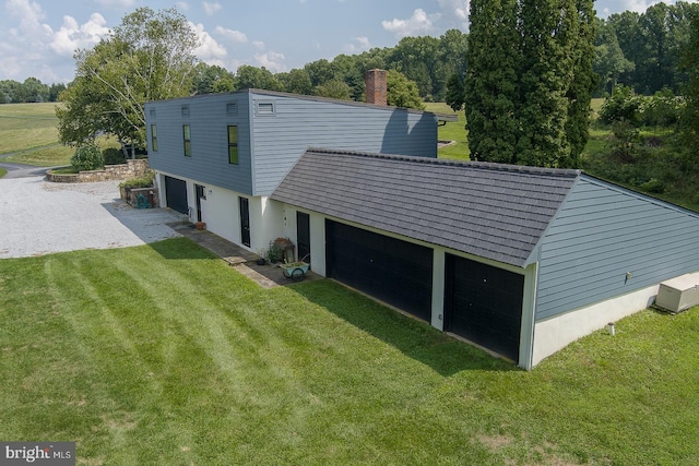 exterior space featuring a lawn