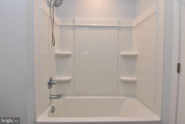 bathroom featuring shower / bath combination