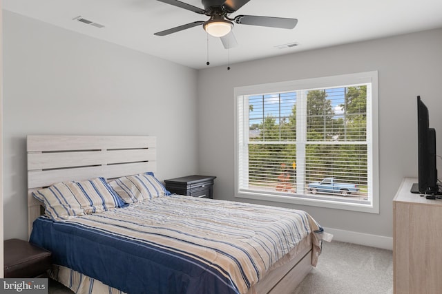 bedroom with carpet flooring and ceiling fan