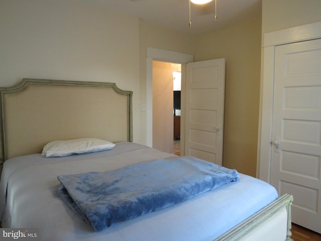 bedroom featuring a closet