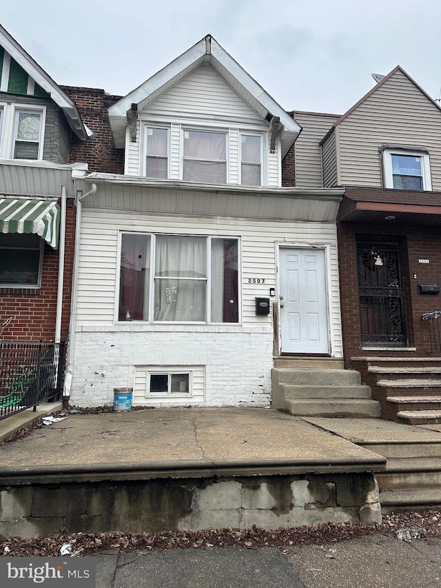 view of townhome / multi-family property