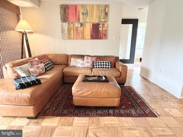 living area with baseboards