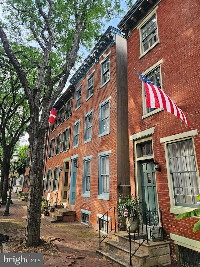 view of building exterior